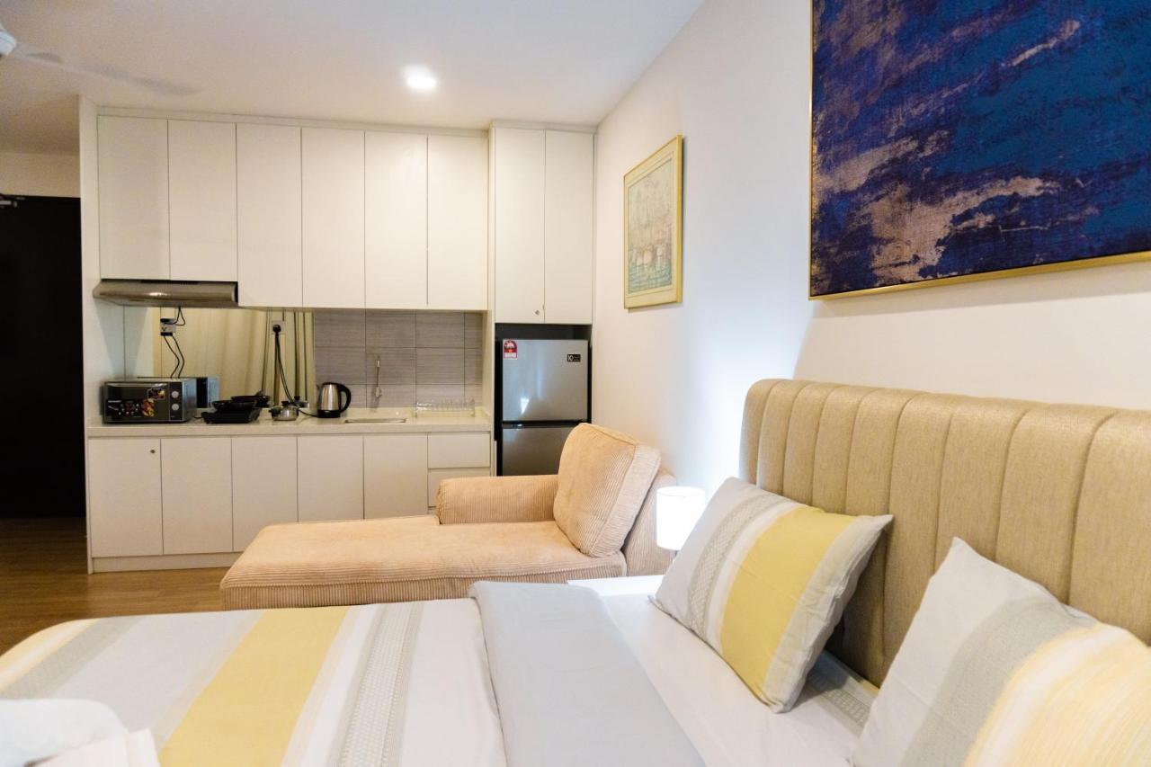 Apple Home 2 At Menara Simfoni, King Size Bed, Cheras, Nexflix, Wifi, Parking Seri Kembangan Zewnętrze zdjęcie