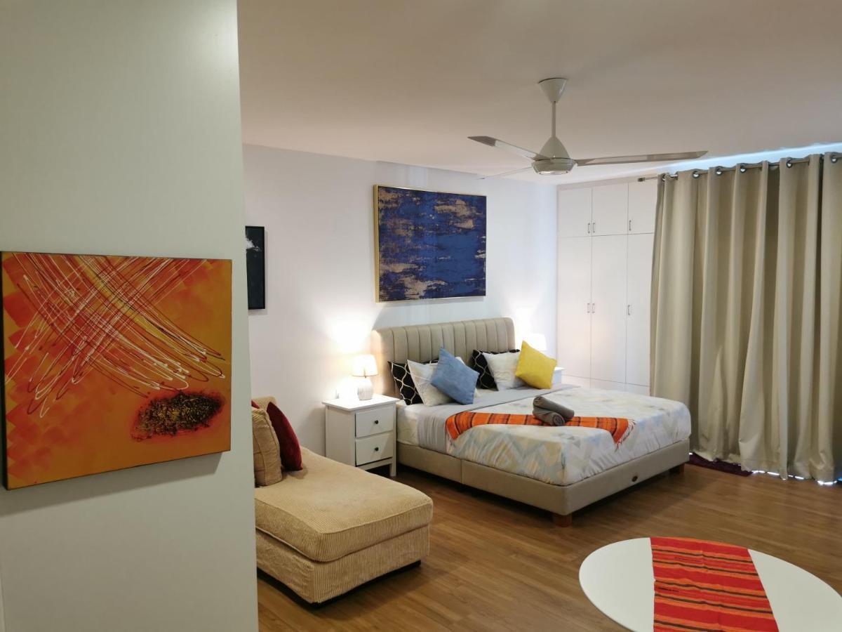 Apple Home 2 At Menara Simfoni, King Size Bed, Cheras, Nexflix, Wifi, Parking Seri Kembangan Zewnętrze zdjęcie